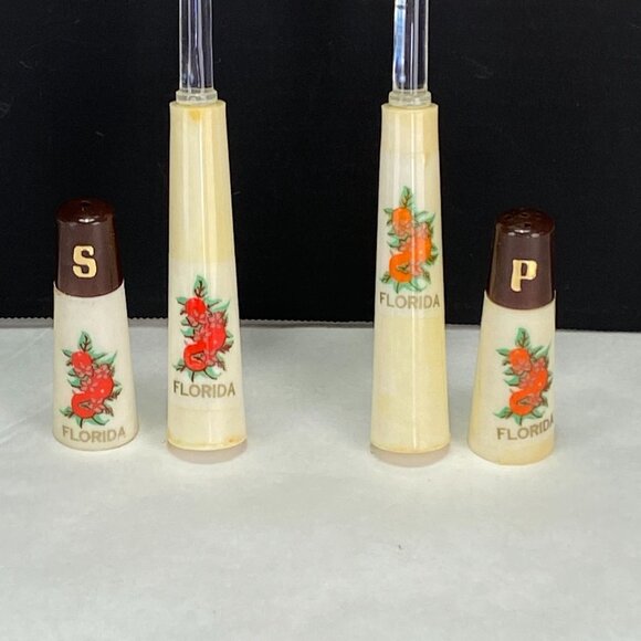 Vintage Mid Century Florida Souvenir Hostess Salad Salt Pepper Set - Picture 3 of 10
